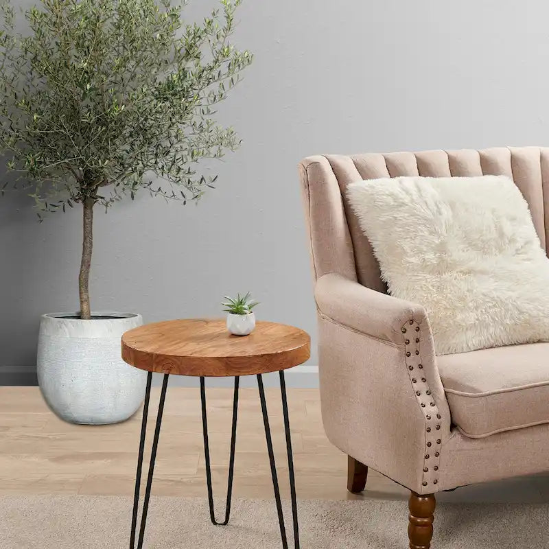 Table d'appoint en bois avec pieds en fer
