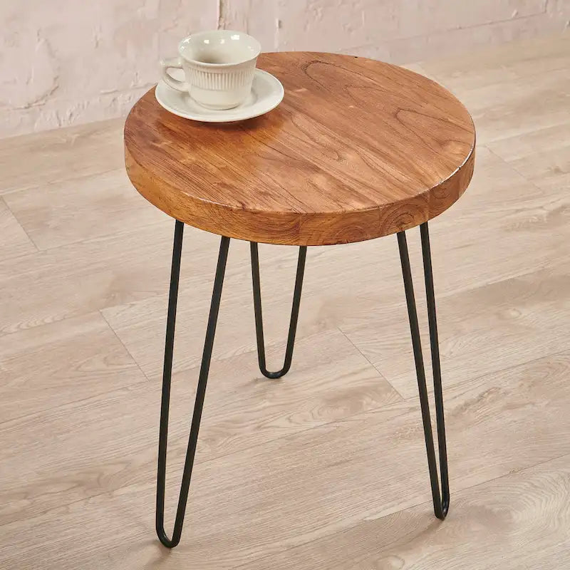 Table d'appoint en bois avec pieds en fer