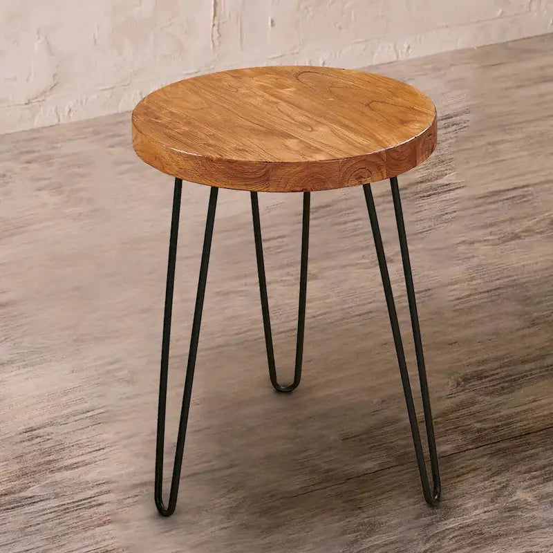 Table d'appoint en bois avec pieds en fer