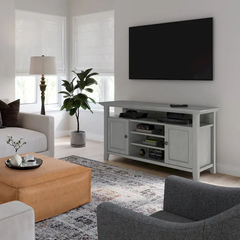 Meuble TV de transition en bois massif de 54 pouces de large Halifax - 54 L x 18,9 P x 31,9 H