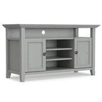 Meuble TV de transition en bois massif de 54 pouces de large Halifax - 54 L x 18,9 P x 31,9 H