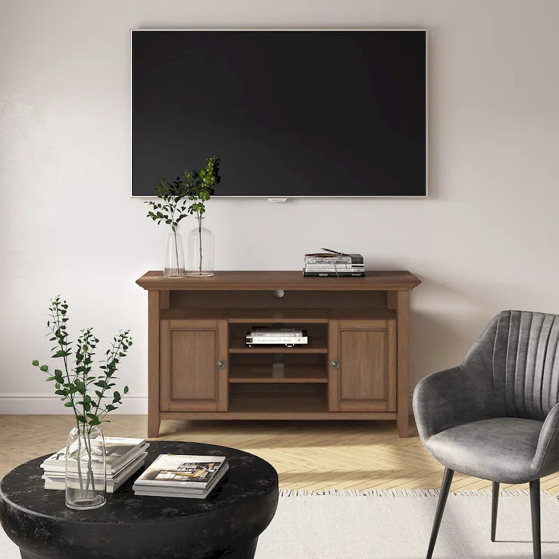 Meuble TV de transition en bois massif de 54 pouces de large Halifax - 54 L x 18,9 P x 31,9 H